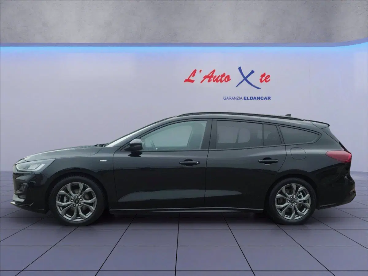 Ford Focus Station Wagon usata a Milano (4)