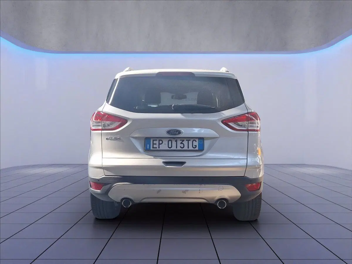 Ford Kuga usata a Milano (7)