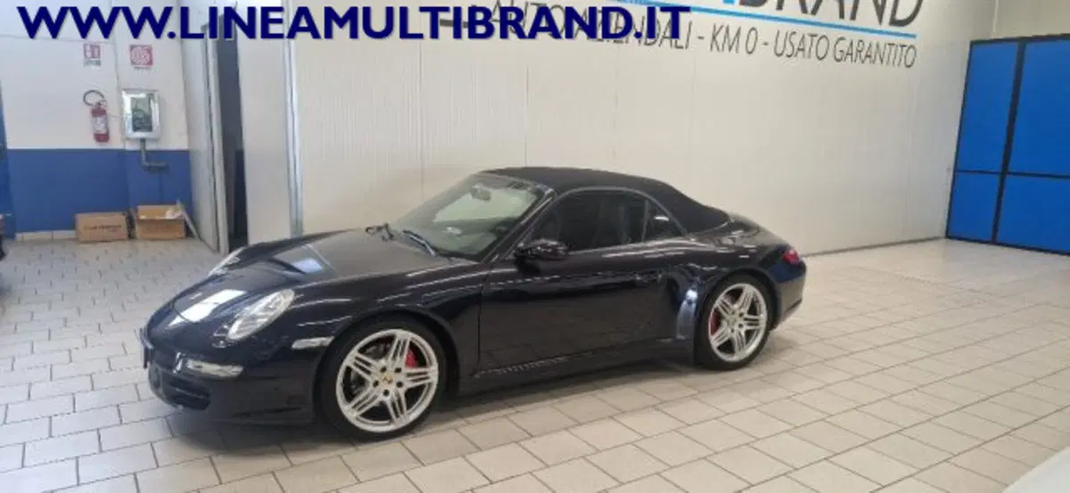 Porsche 911 Cabrio usata a Piacenza (2)