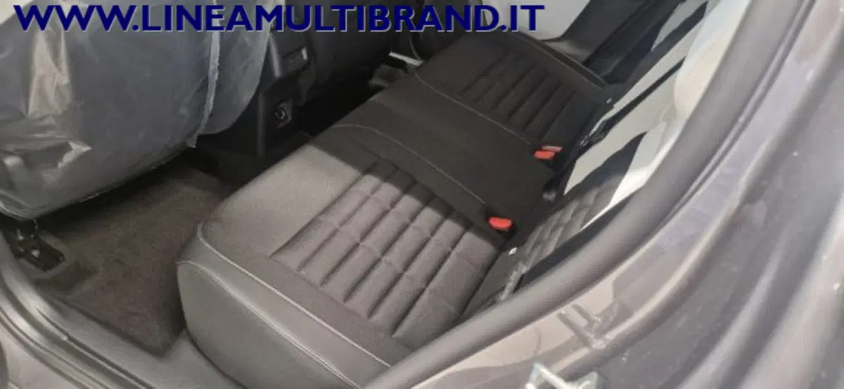 Citroen C3 Aircross nuova a Piacenza (6)