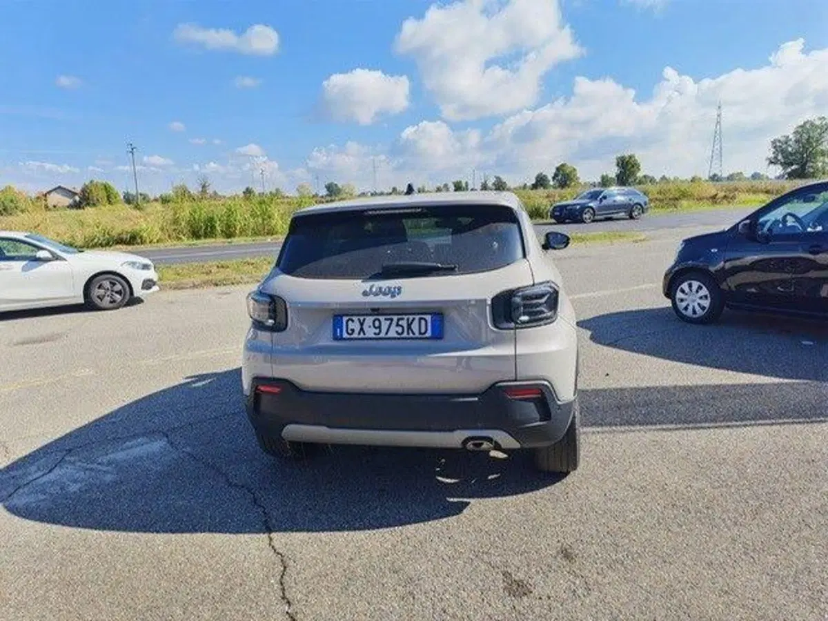 Jeep Avenger usata a Milano (3)