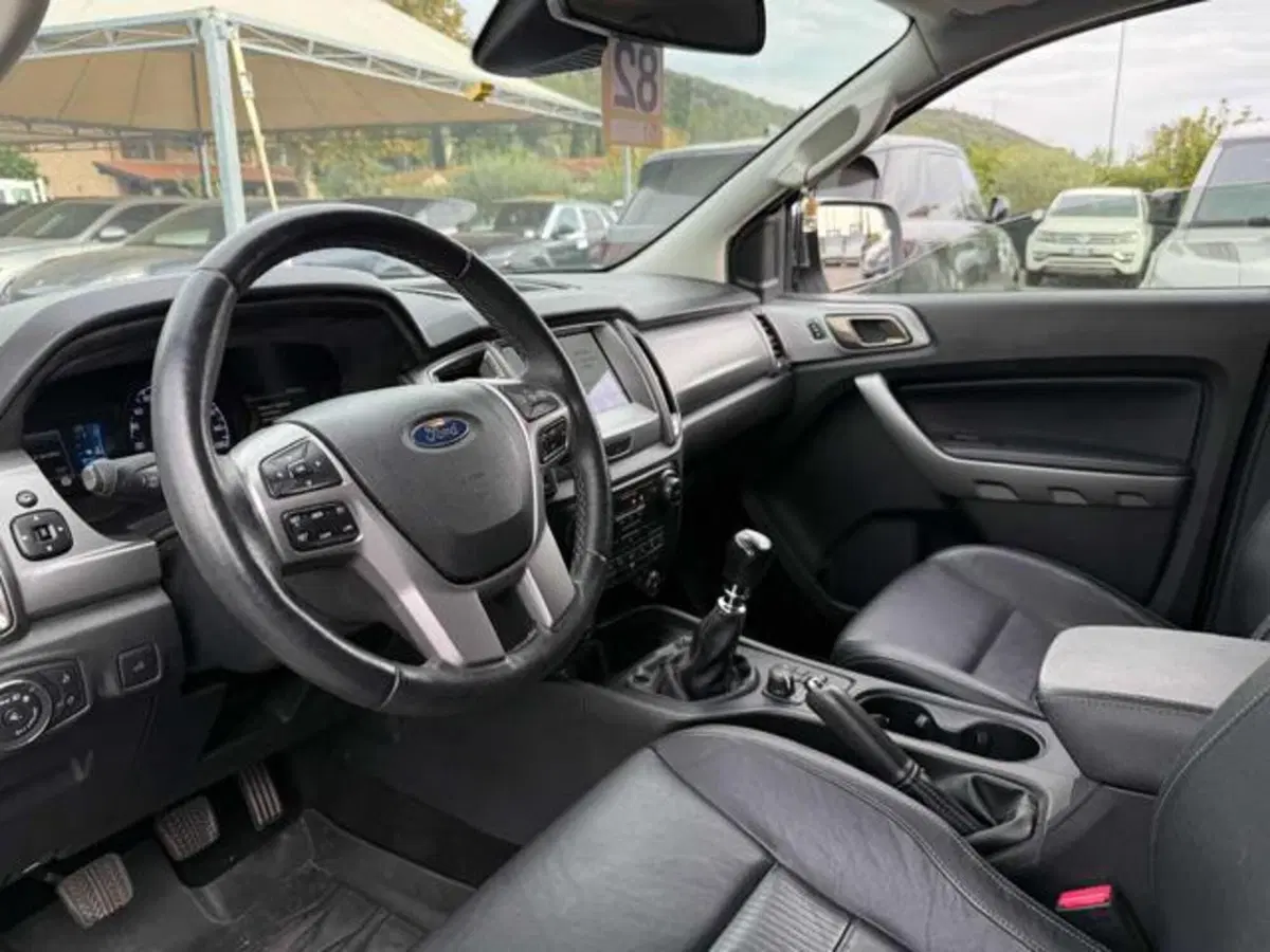 Ford Ranger Pick-up usata a Lucca (7)