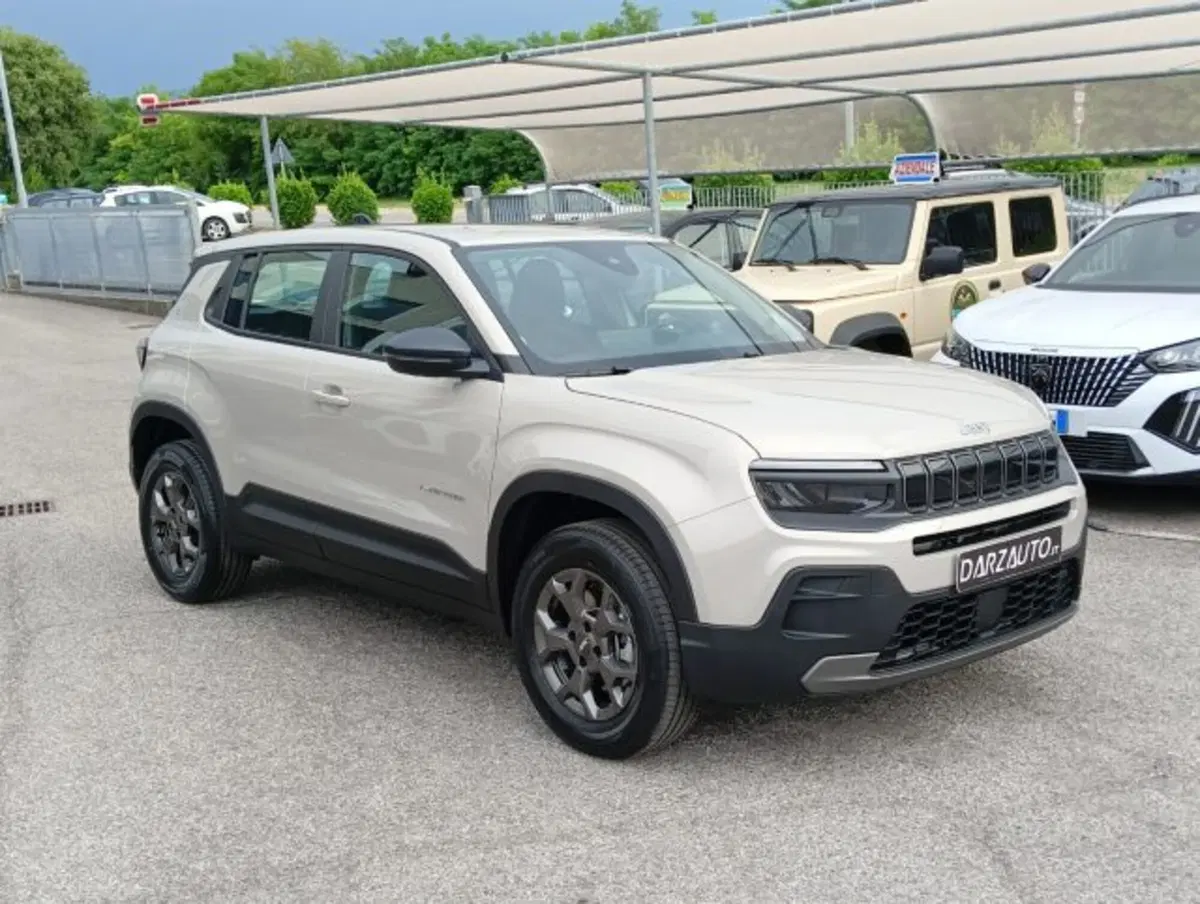 Jeep Avenger nuova a Brescia (3)