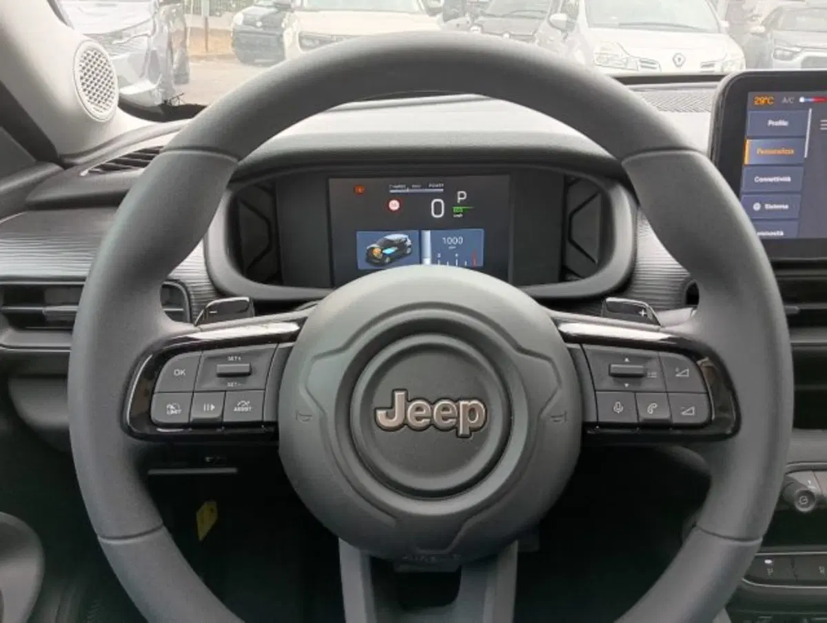 Jeep Avenger nuova a Brescia (7)