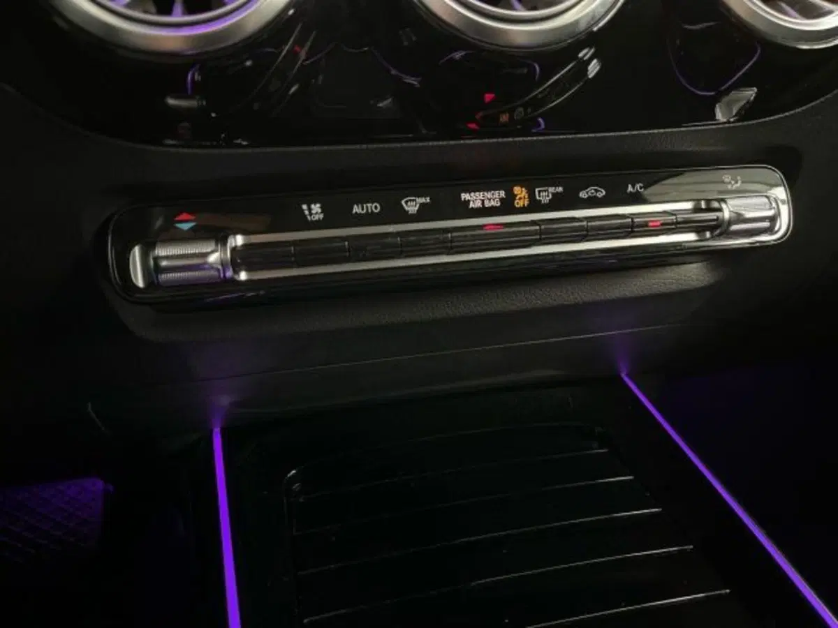 Mercedes-Benz GLA SUV usata a Verona (14)