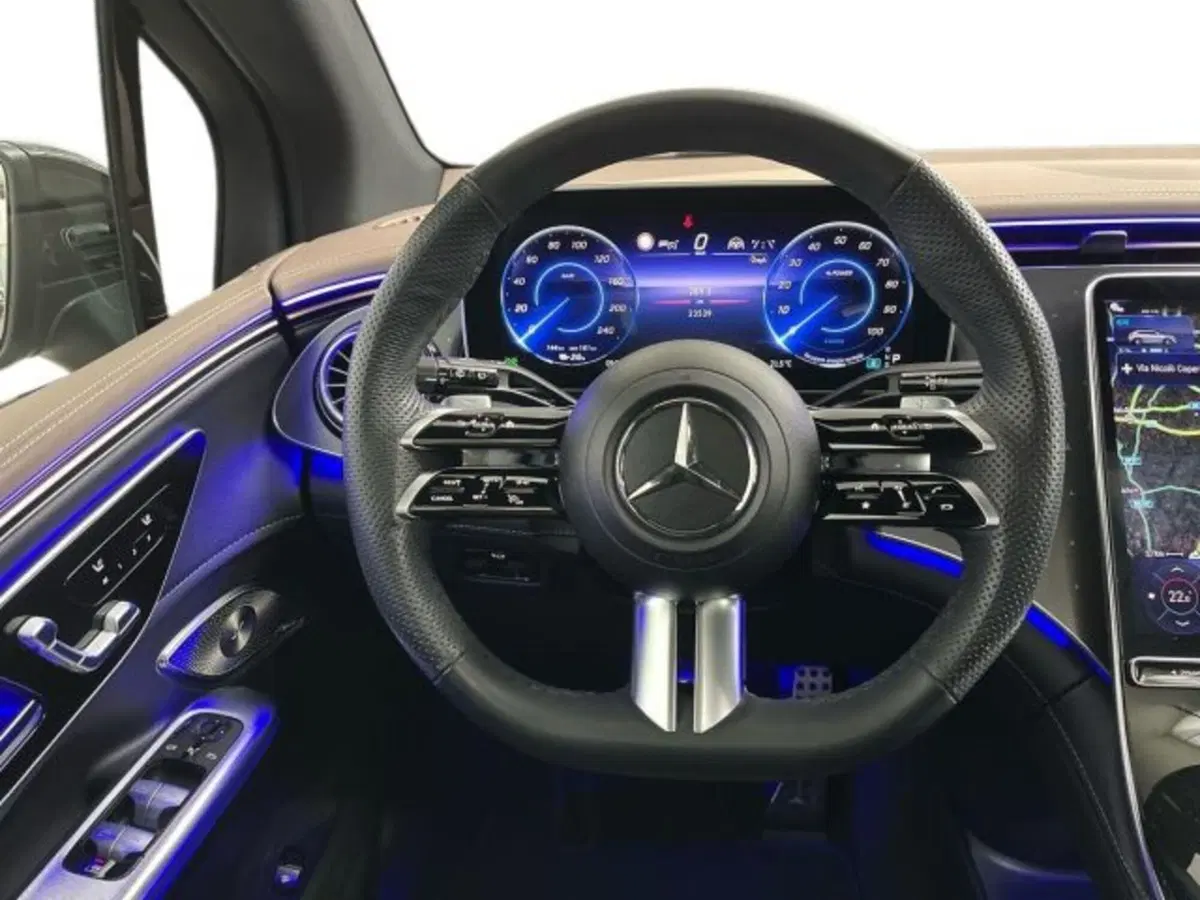 Mercedes-Benz EQE SUV usata a Verona (11)