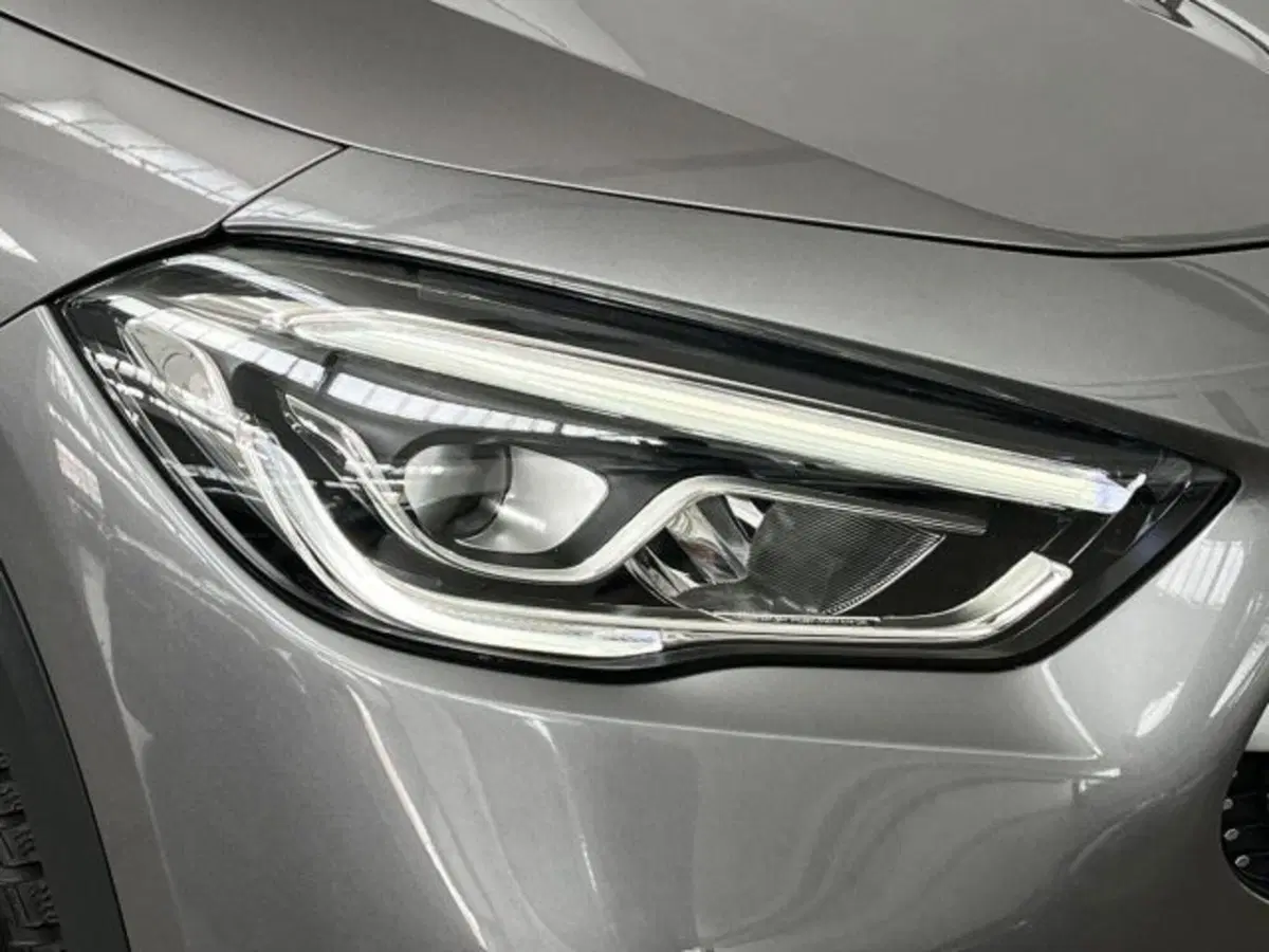 Mercedes-Benz GLA SUV usata a Verona (17)