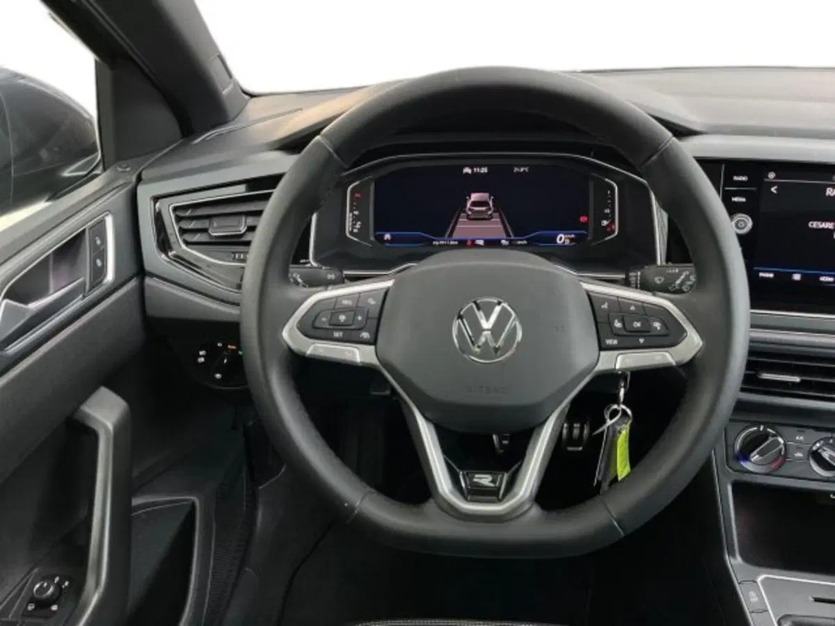Volkswagen Taigo usata a Verona (11)