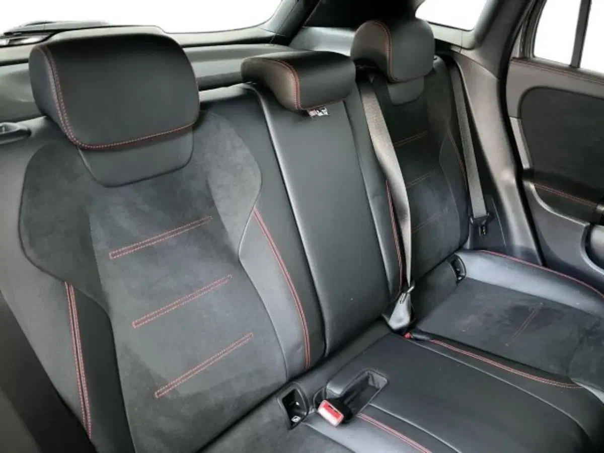 Mercedes-Benz GLA SUV usata a Verona (15)