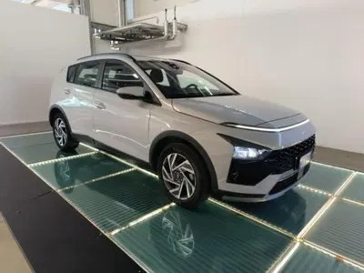 Hyundai Bayon 1.0 t-gdi Business 90cv dct del 2026 usata a Reggio nell'Emilia