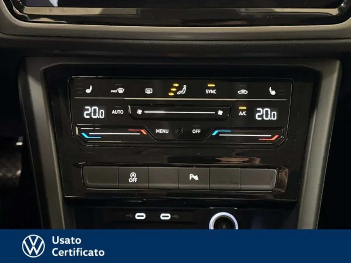 Volkswagen Touran usata a Vicenza (16)