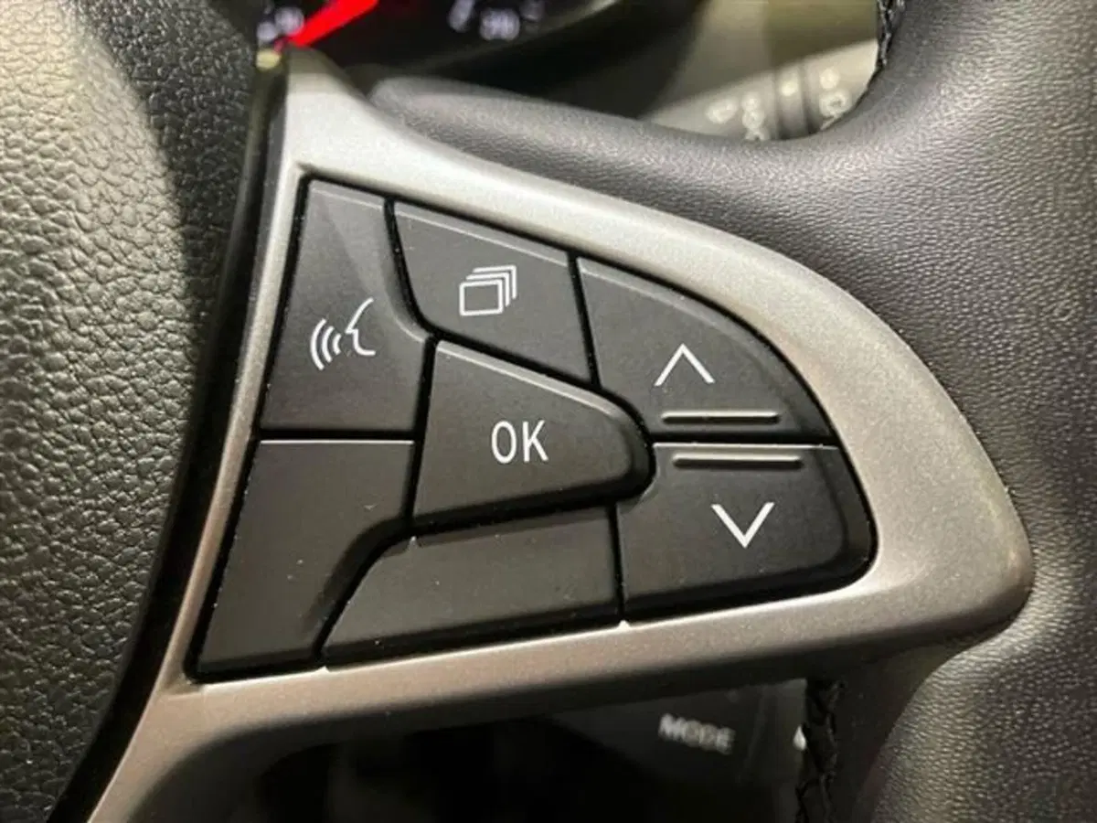 Dacia Jogger usata a Como (18)