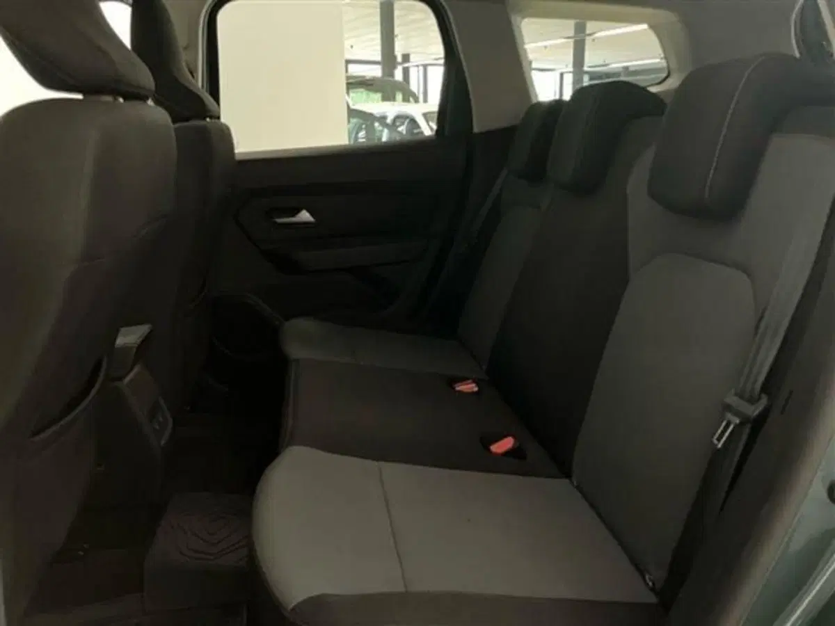Dacia Duster usata a Como (12)