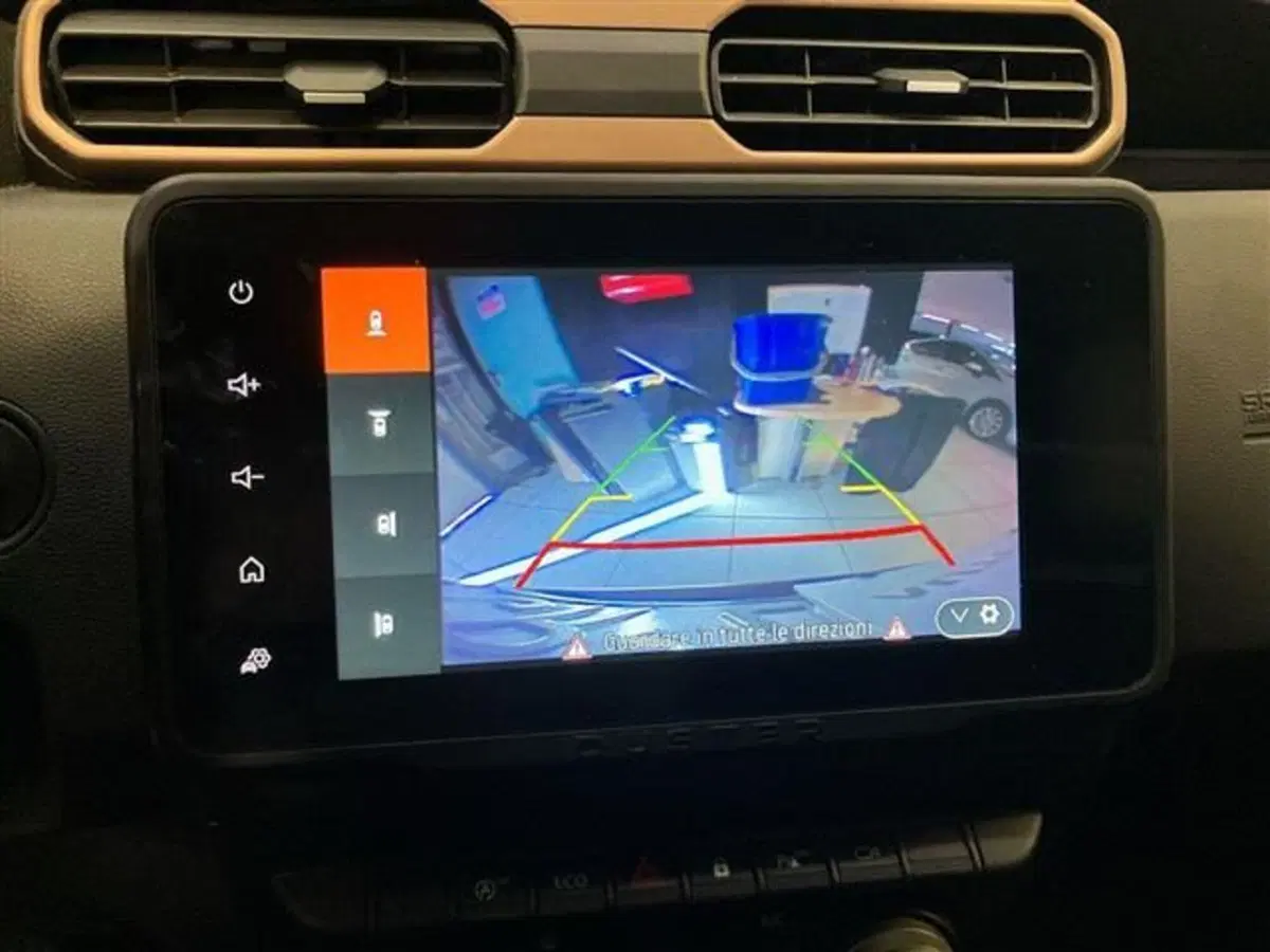 Dacia Duster usata a Como (15)