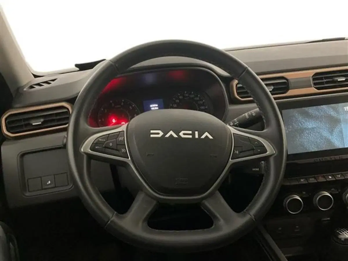 Dacia Duster usata a Como (16)