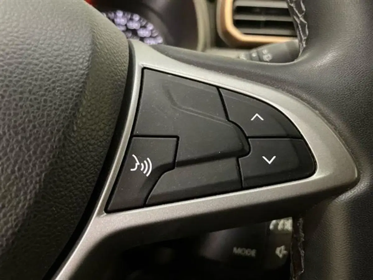 Dacia Duster usata a Como (18)