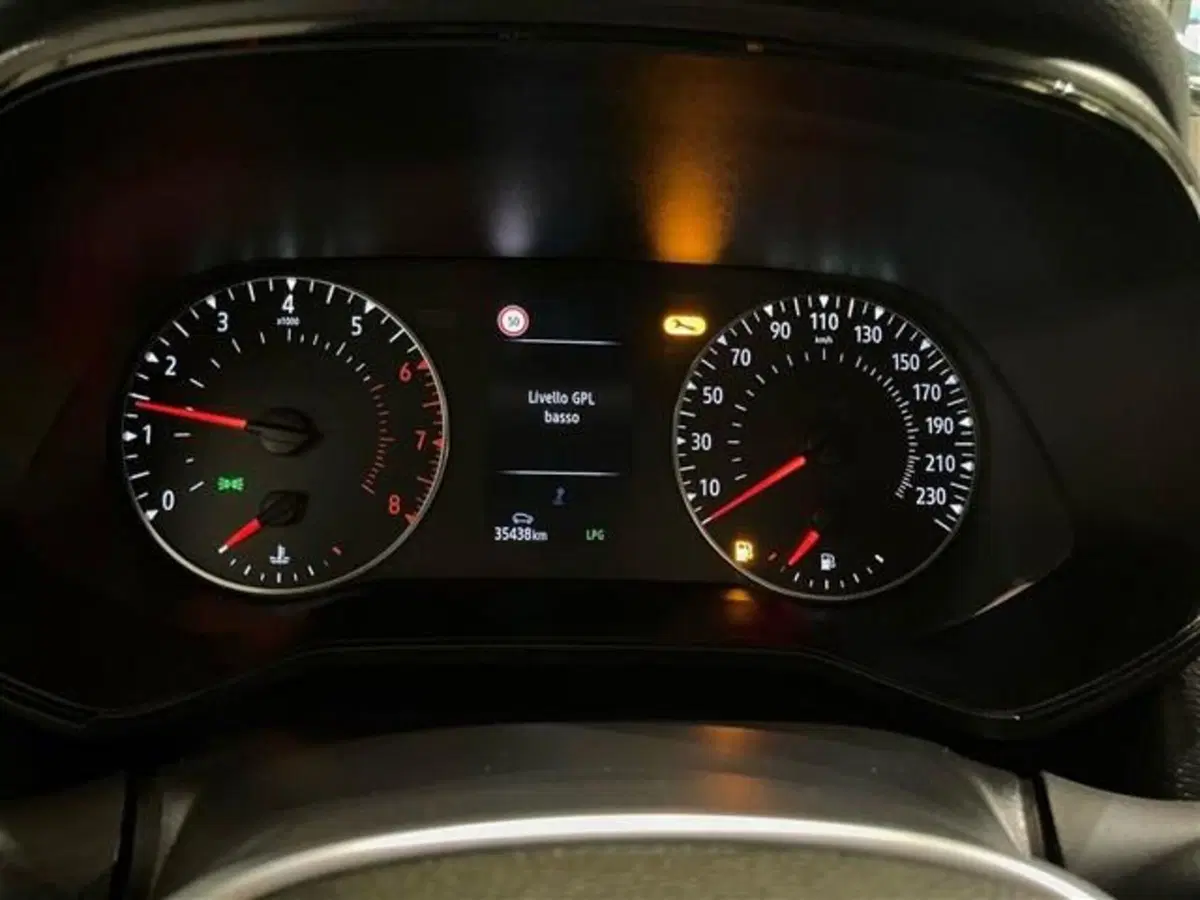 Renault Clio usata a Como (13)