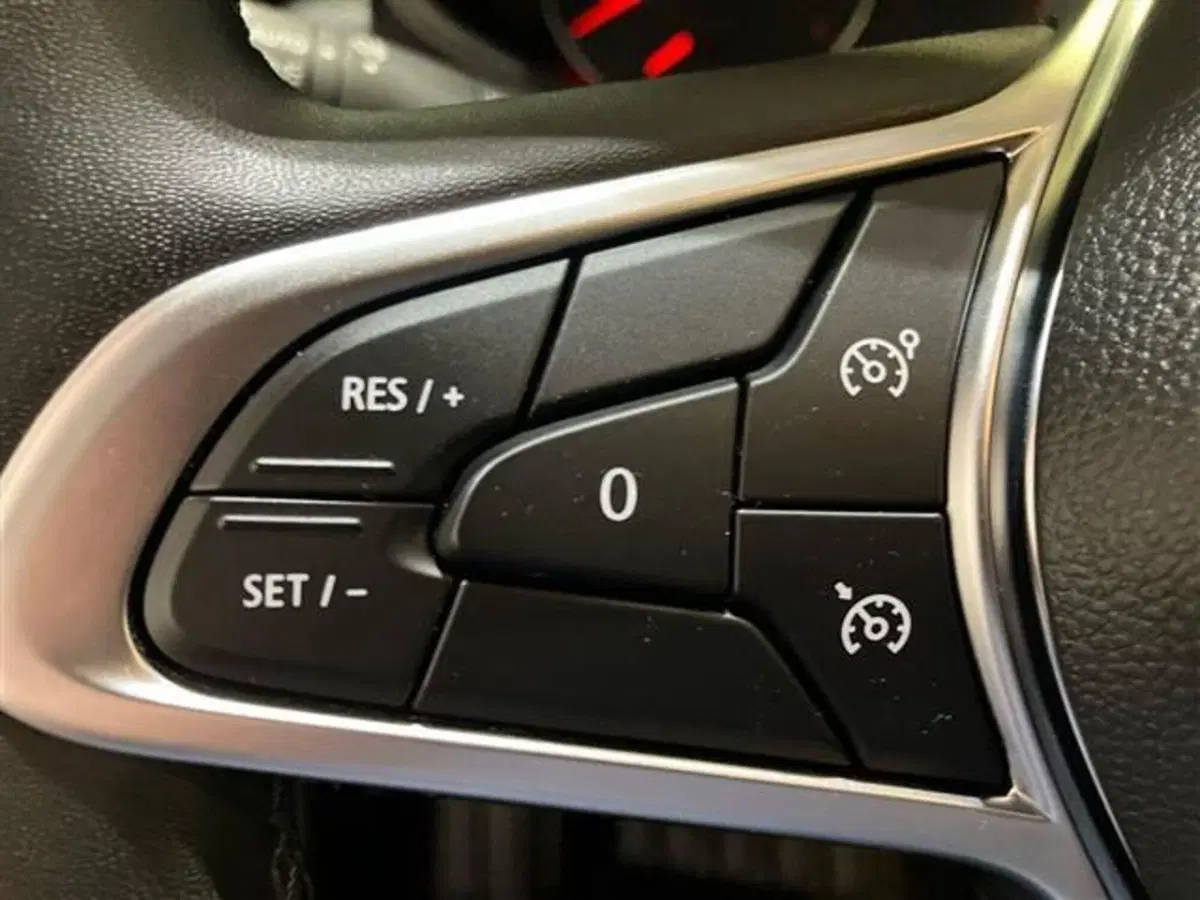 Renault Clio usata a Como (16)
