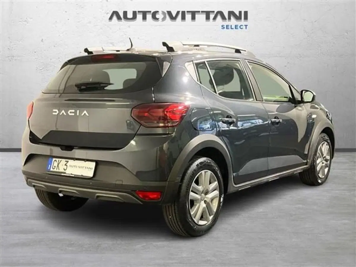 Dacia Sandero usata a Como (4)
