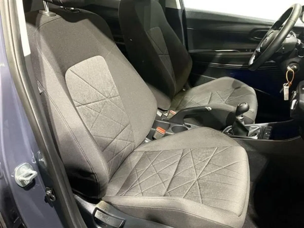 Hyundai Bayon usata a Como (12)