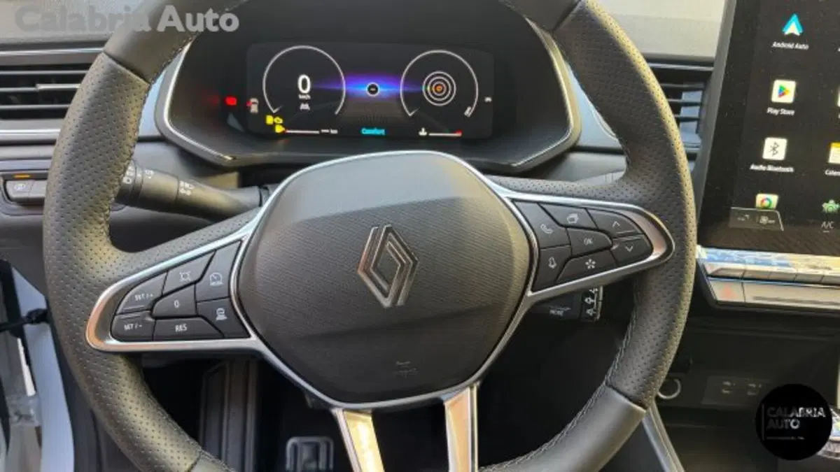Renault Captur nuova a Reggio Calabria (7)