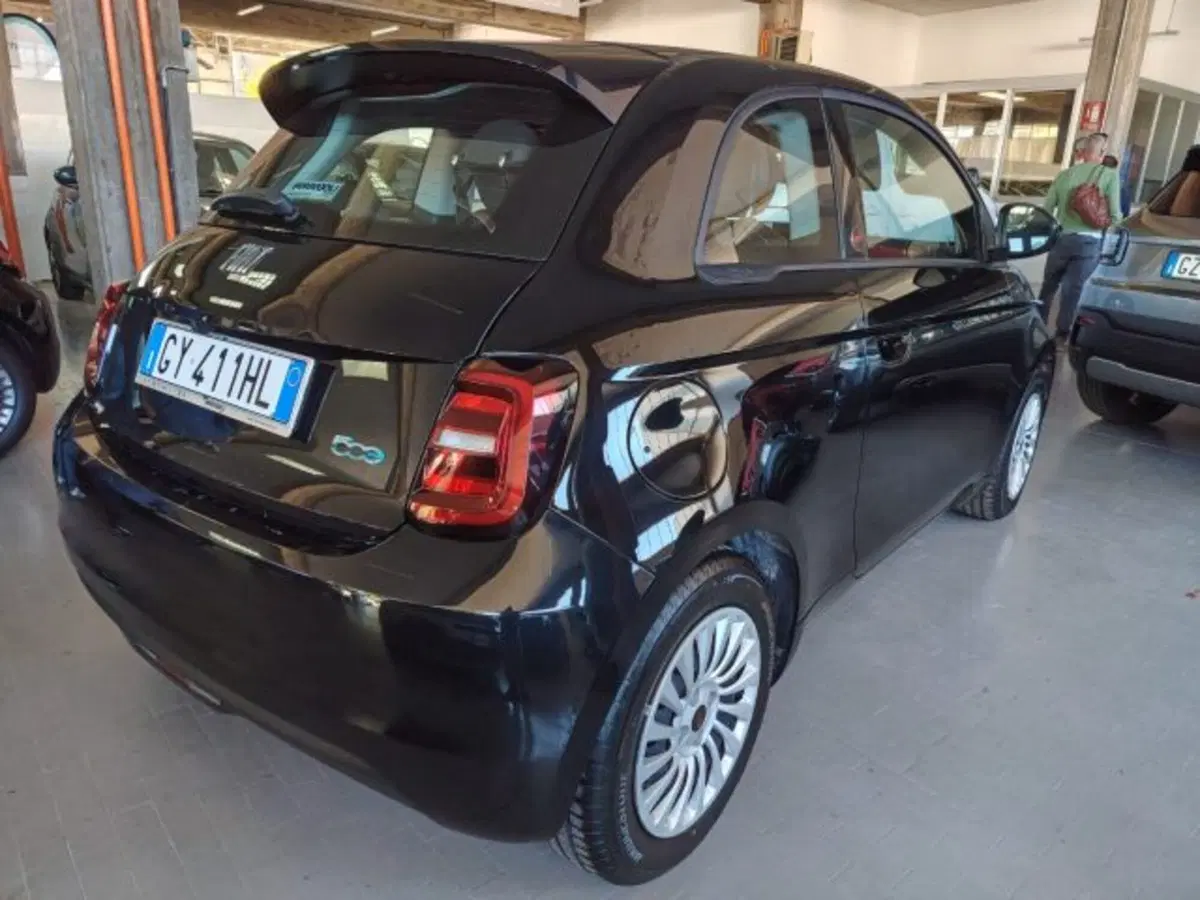 Fiat 500e usata a Forlì-Cesena (4)