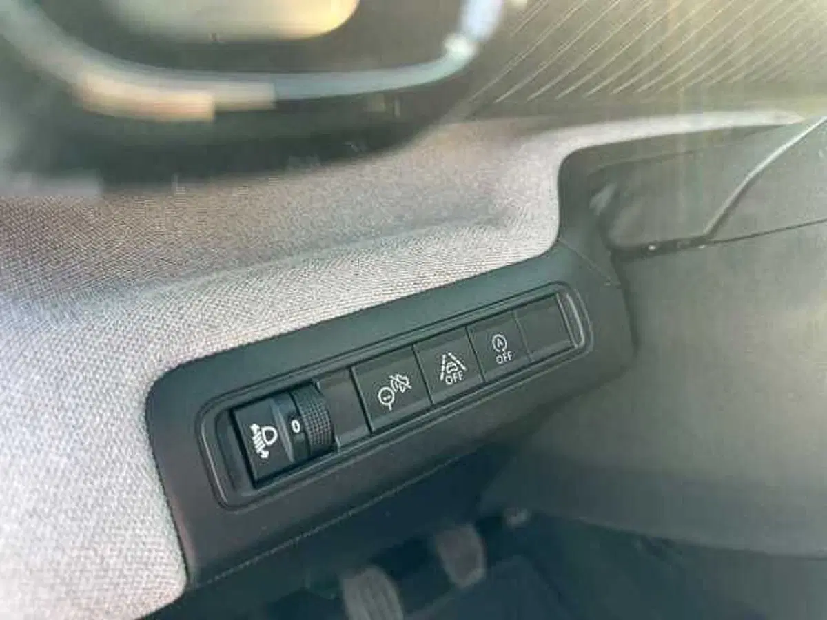 Citroen C3 Aircross usata a Brescia (11)