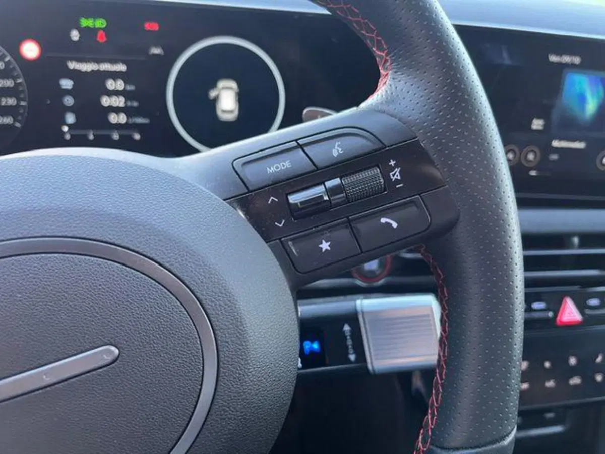 Hyundai Tucson usata a Verbano Cusio Ossola (18)