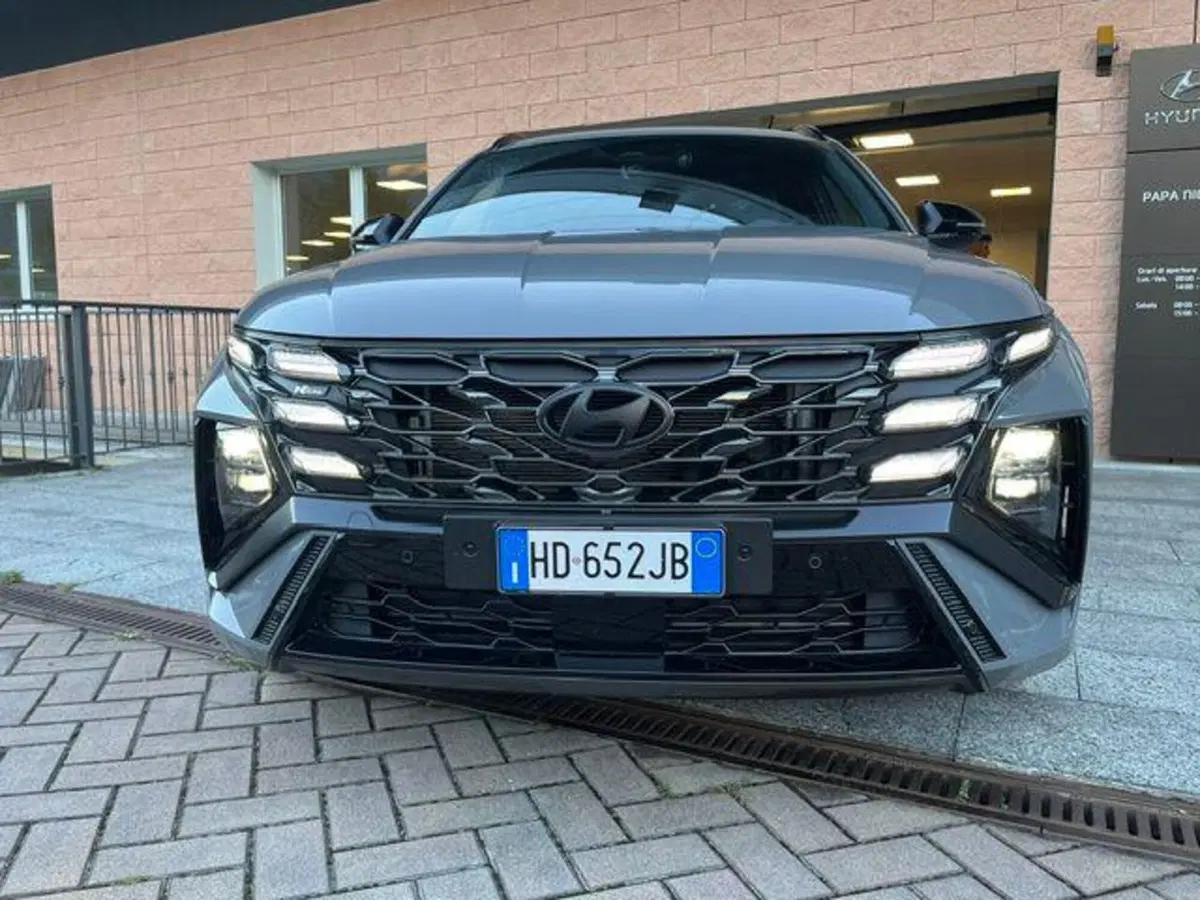 Hyundai Tucson usata a Verbano Cusio Ossola (3)