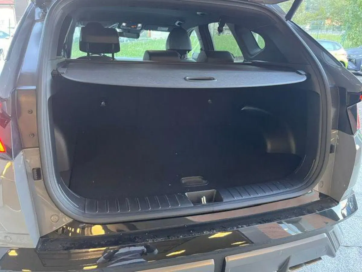 Hyundai Tucson usata a Verbano Cusio Ossola (8)