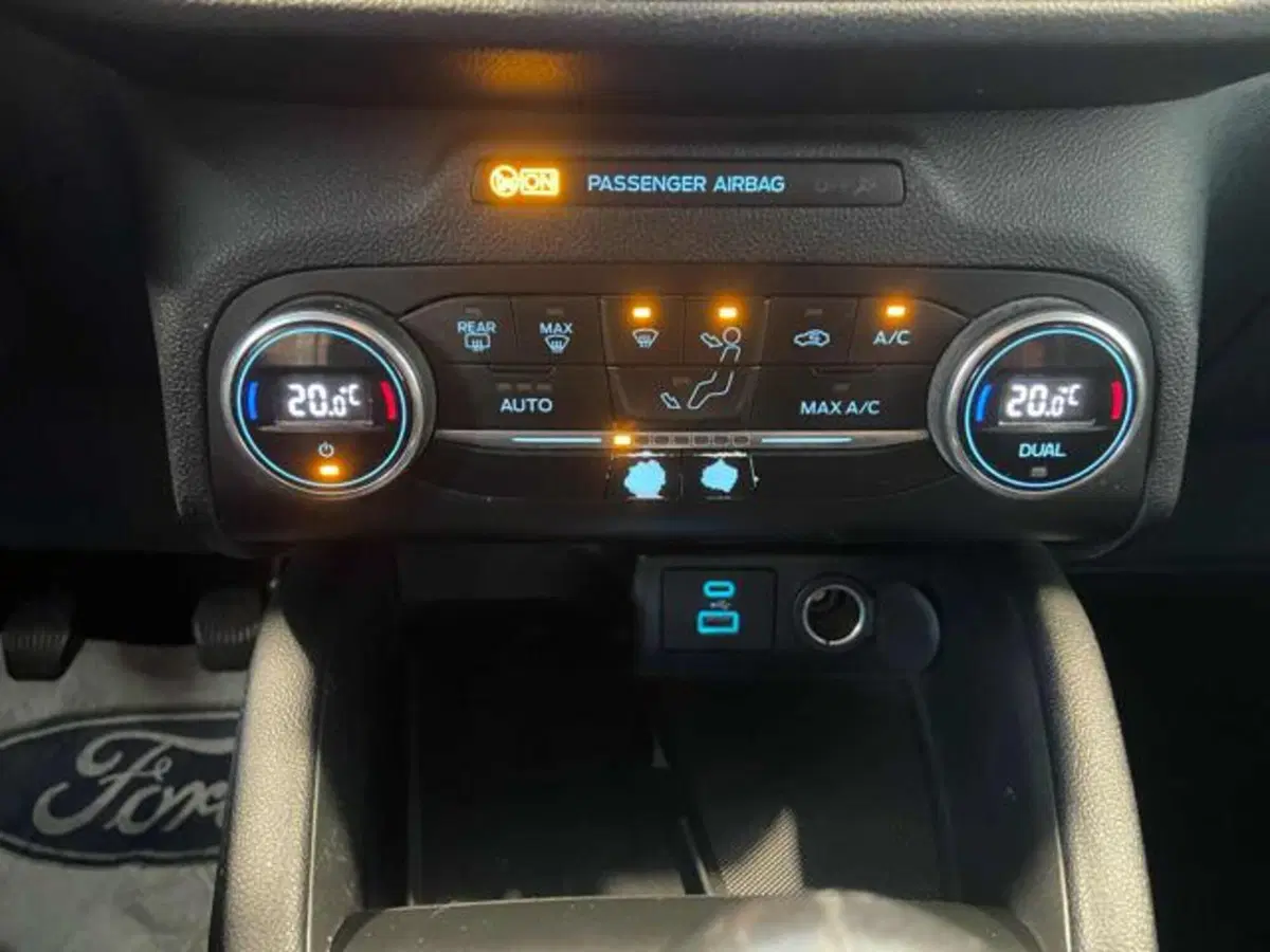 Ford Kuga usata a Bologna (12)