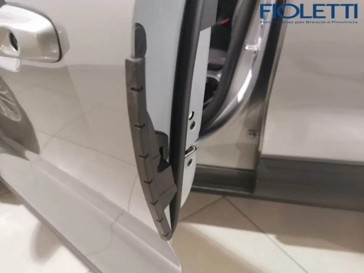 Ford Kuga usata a Brescia (7)
