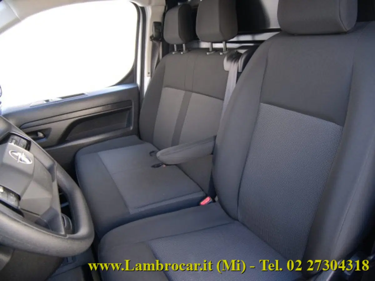 Opel Vivaro Furgone usata a Milano (3)
