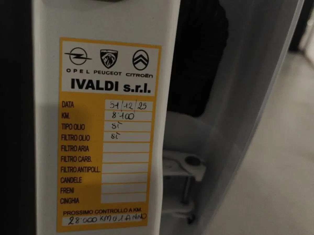 Opel Corsa usata a Genova (19)