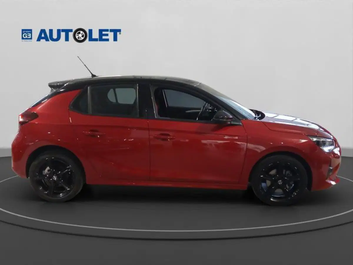 Opel Corsa usata a Genova (4)