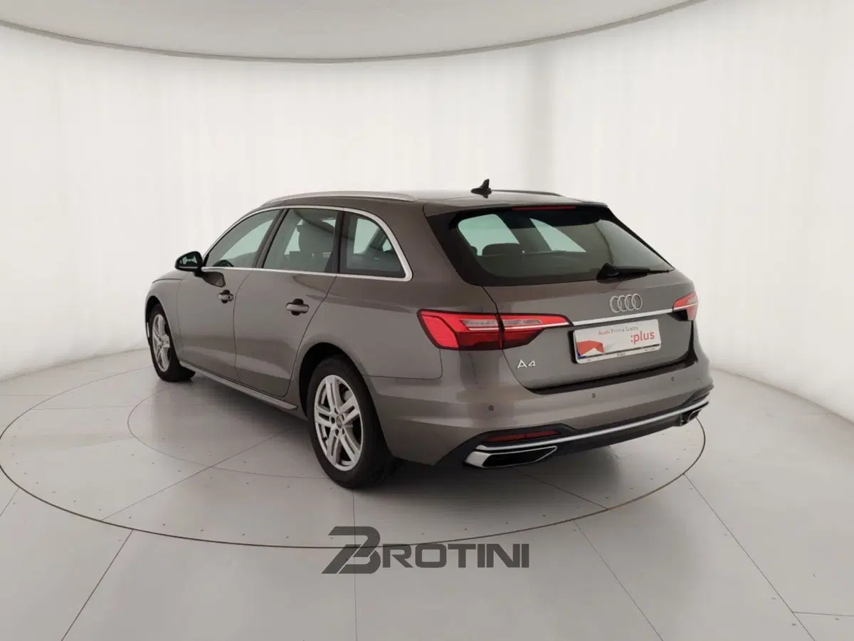 Audi A4 Avant usata a Massa-Carrara (2)