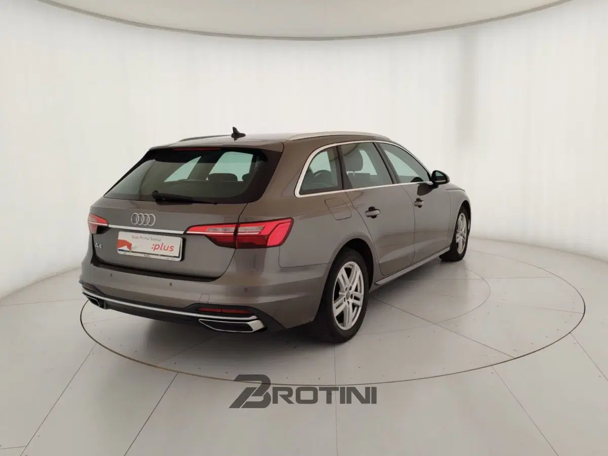 Audi A4 Avant usata a Massa-Carrara (3)