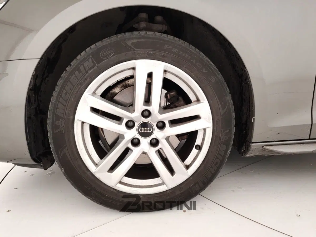 Audi A4 Avant usata a Massa-Carrara (6)