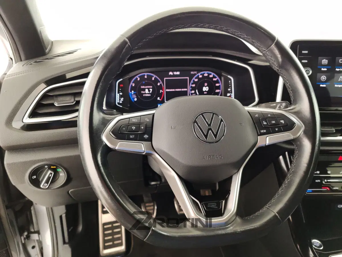Volkswagen T-Roc usata a Massa-Carrara (15)