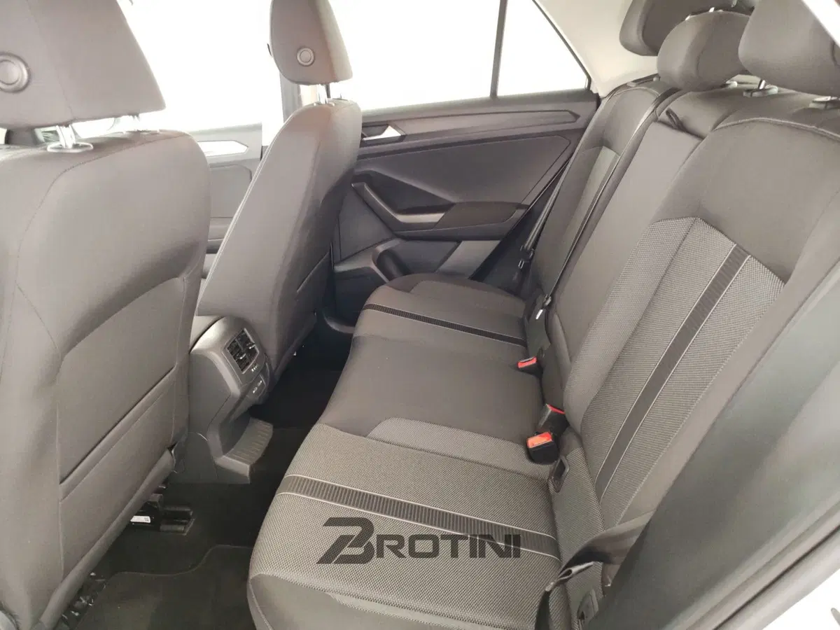 Volkswagen T-Roc usata a Massa-Carrara (10)
