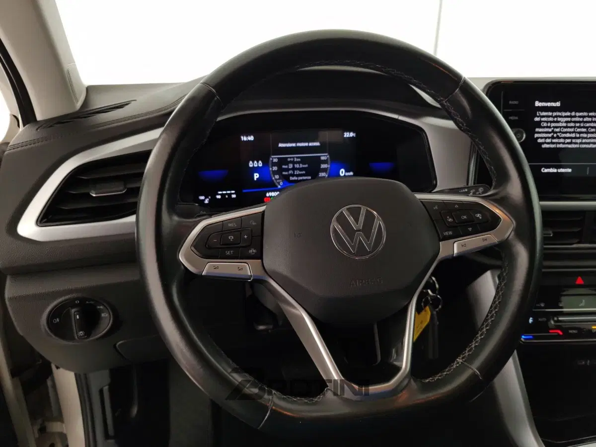 Volkswagen T-Roc usata a Massa-Carrara (14)