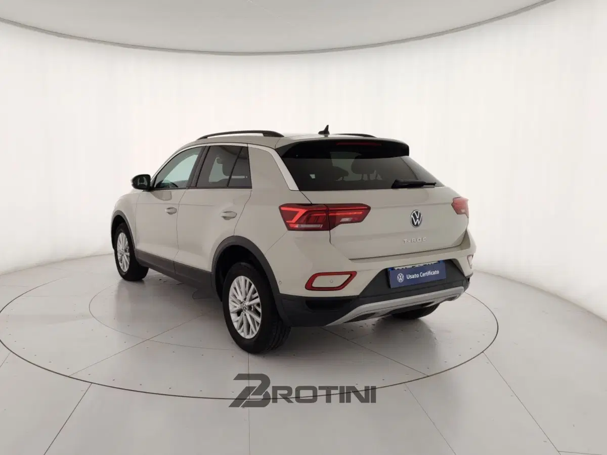 Volkswagen T-Roc usata a Massa-Carrara (2)