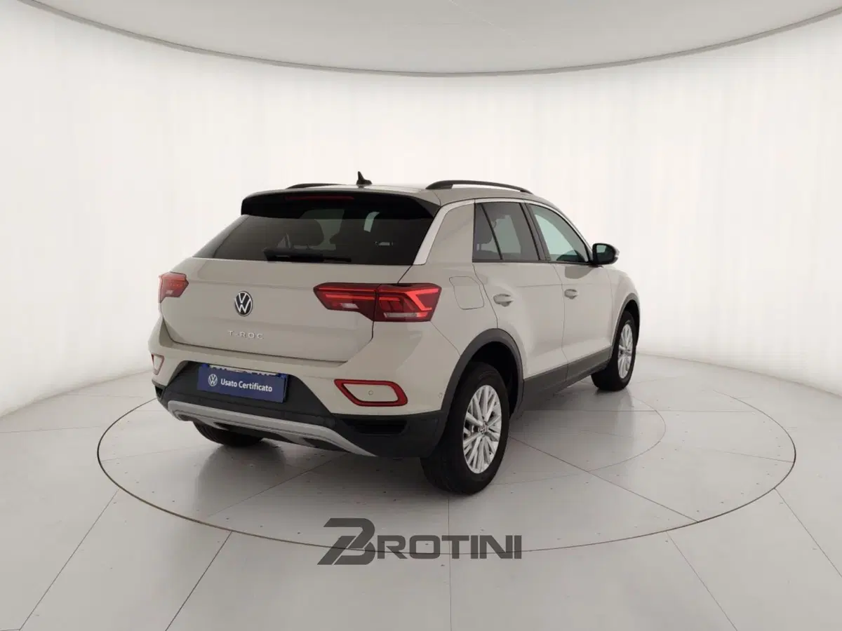 Volkswagen T-Roc usata a Massa-Carrara (3)