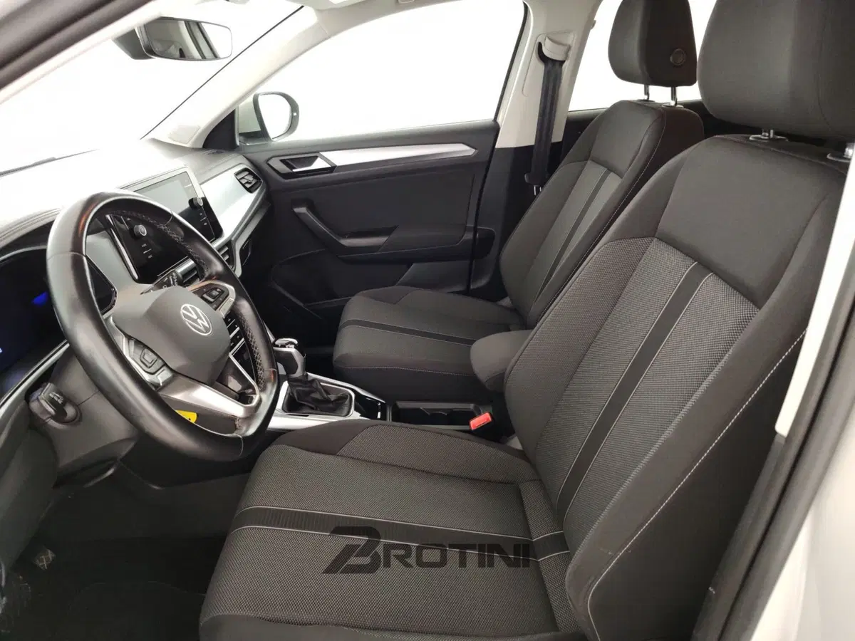 Volkswagen T-Roc usata a Massa-Carrara (7)
