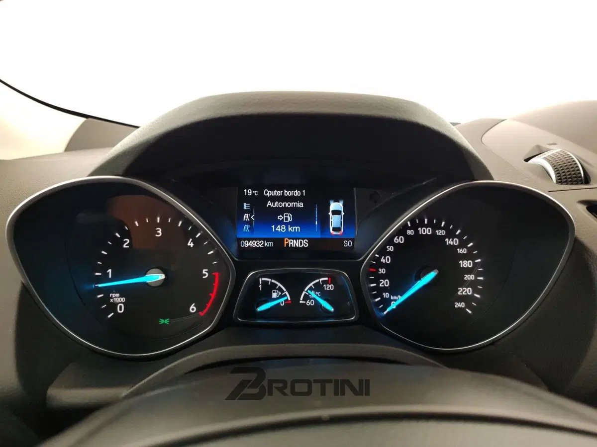 Ford Kuga usata a Massa-Carrara (15)