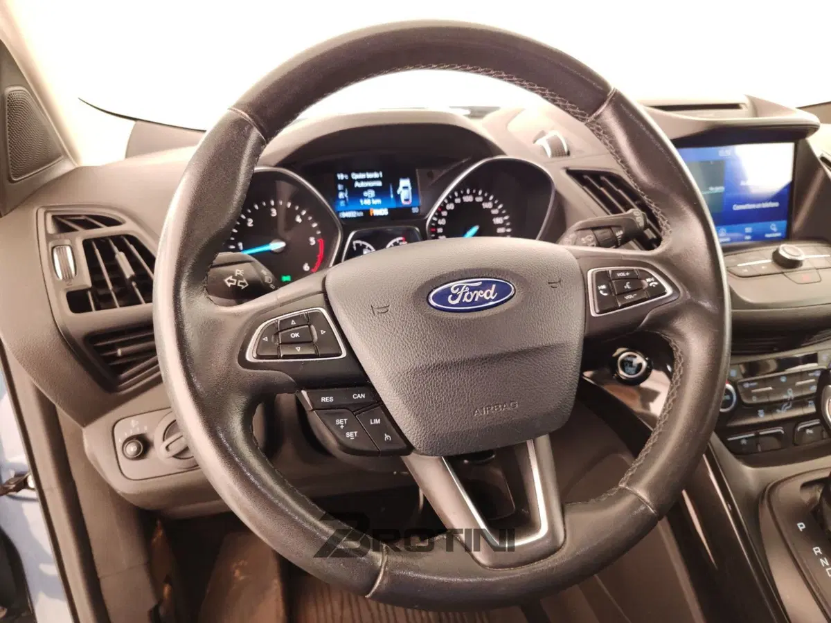 Ford Kuga usata a Massa-Carrara (16)