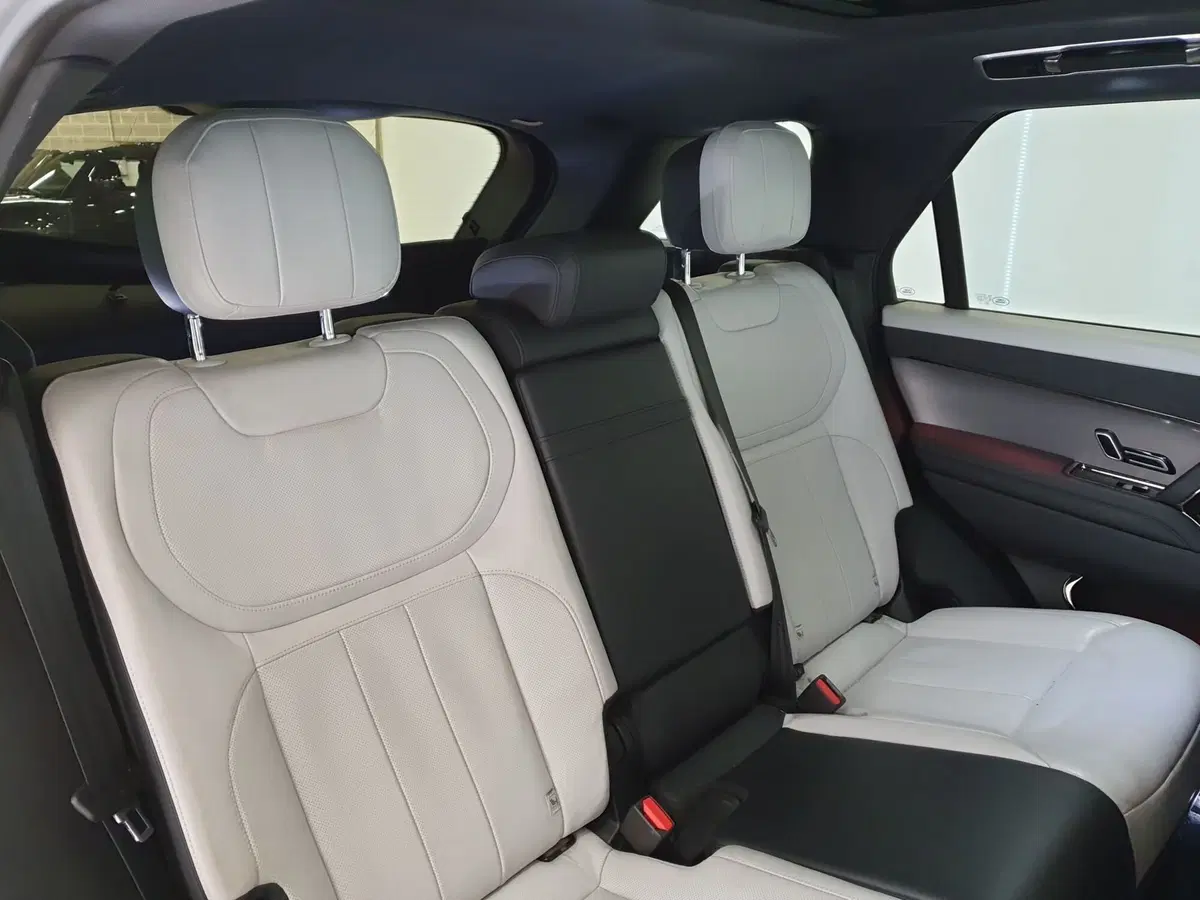 Land Rover Range Rover Sport usata a Monza e Brianza (12)
