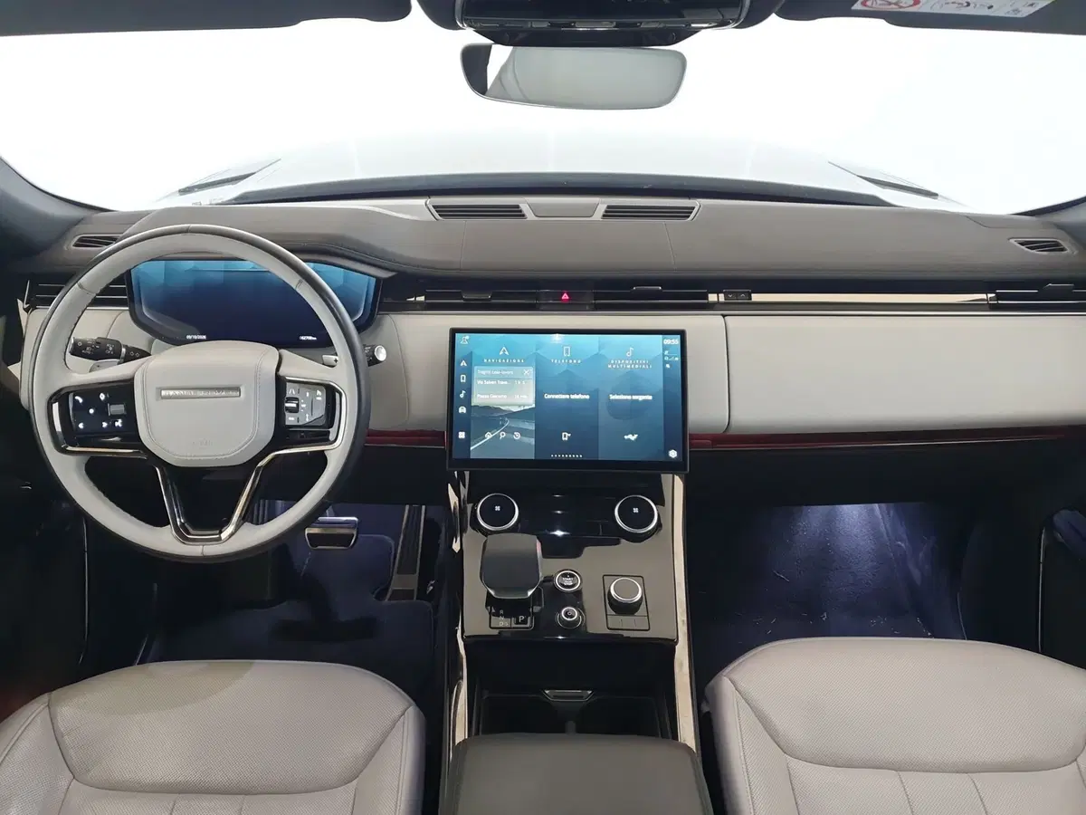 Land Rover Range Rover Sport usata a Monza e Brianza (4)
