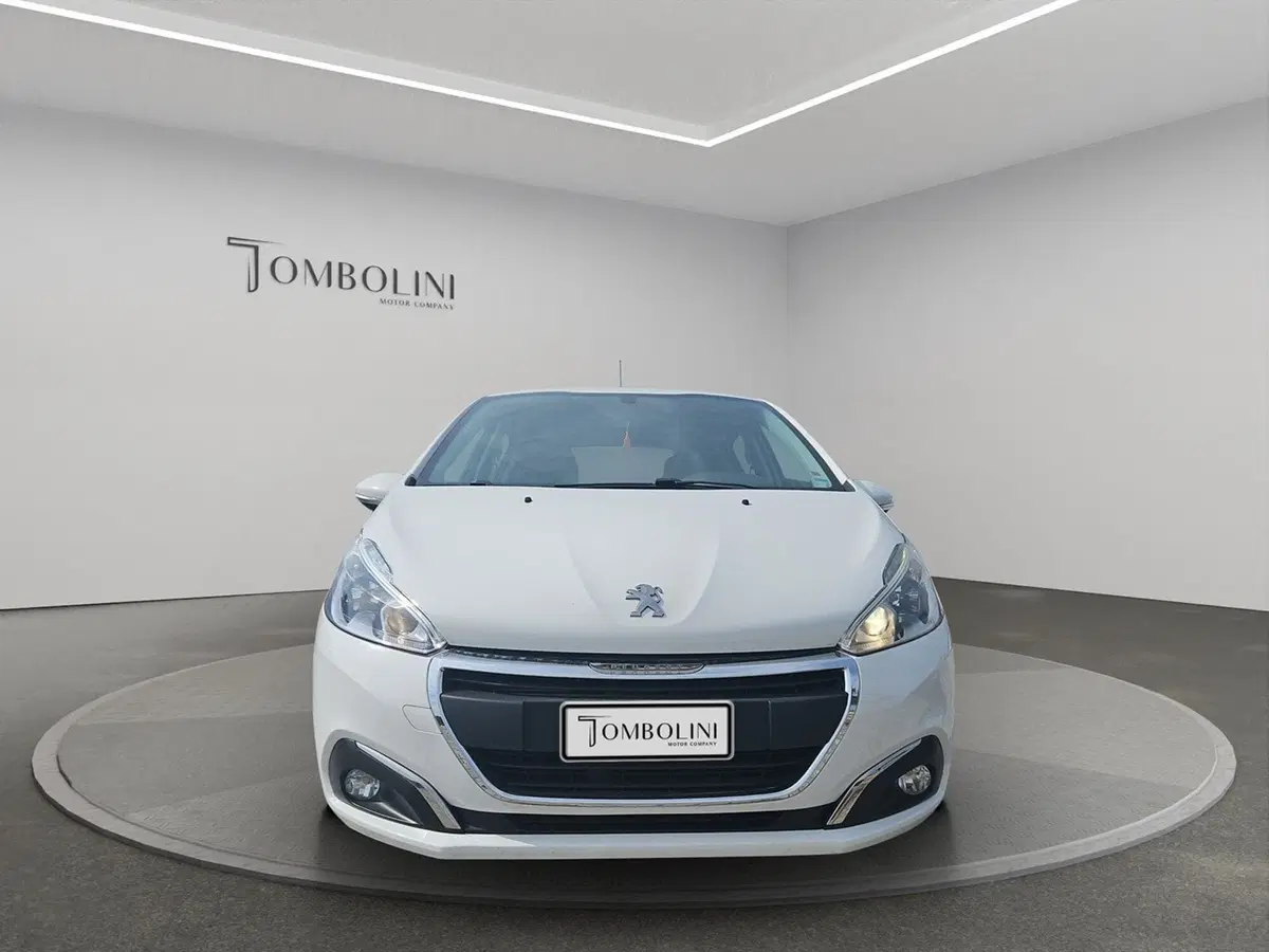Peugeot 208 usata a Perugia (3)
