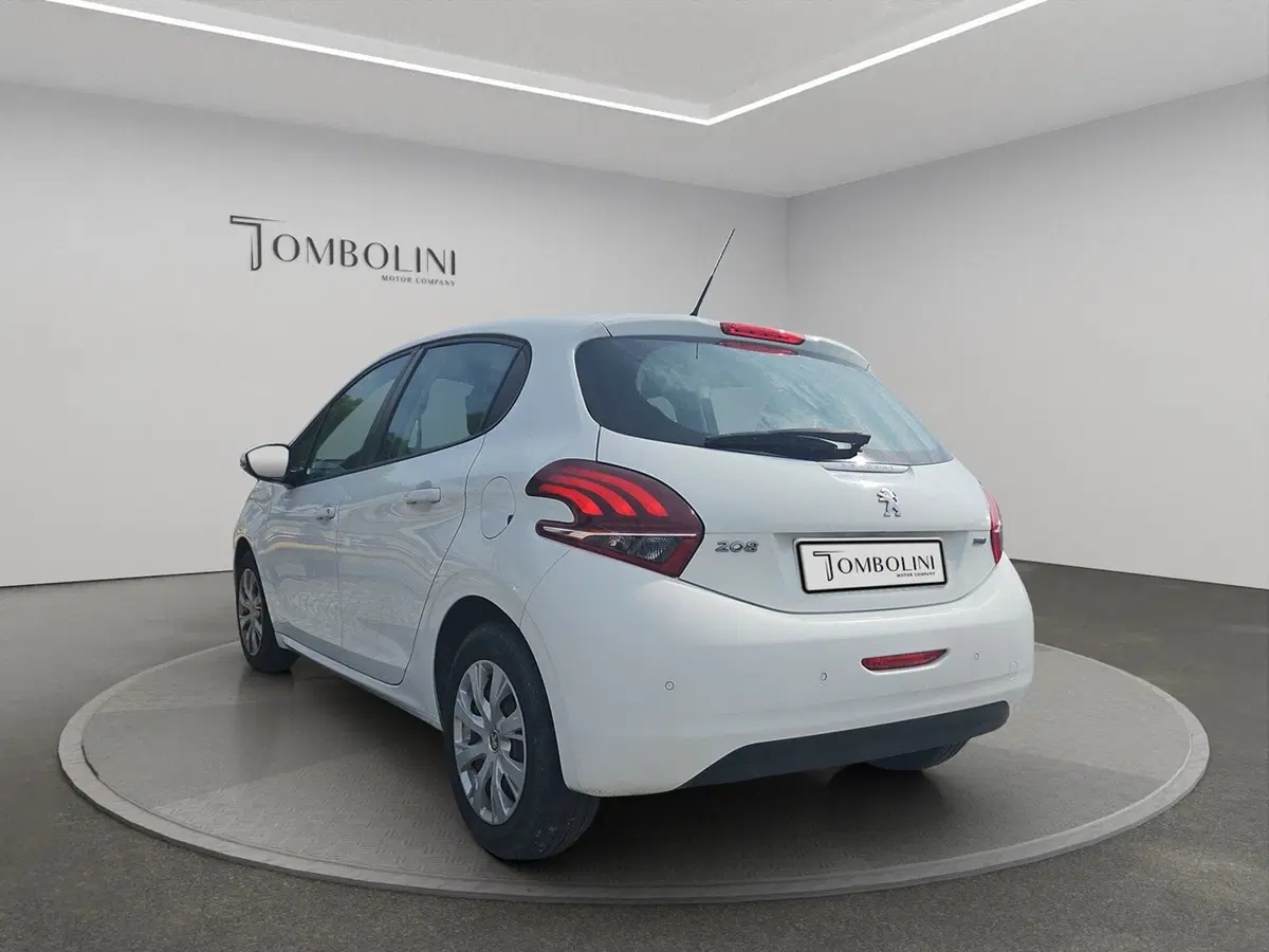Peugeot 208 usata a Perugia (7)
